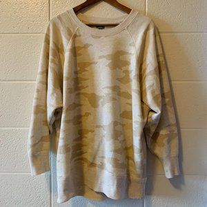 Oversized Crewneck Sweatshirt